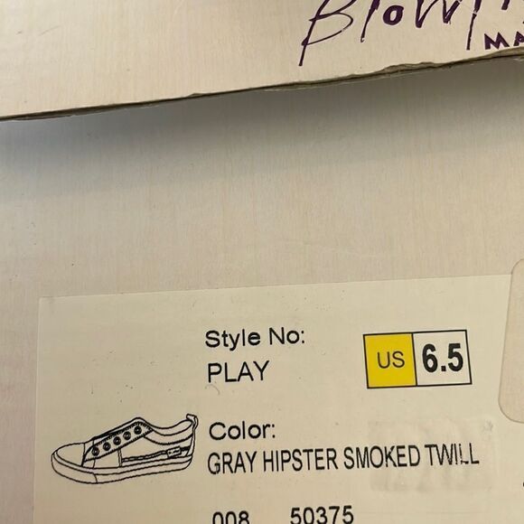 BLOWFISH MALIBU GREY DISTRESSED NO SHOELACE SNEAKERS.   NEW. - Picture 6 of 8